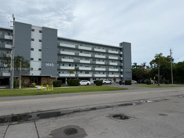 1445 Atlantic Shores Blvd # 605, Hallandale Beach FL 33009 - Hallandale Beach, FL - Photo 3