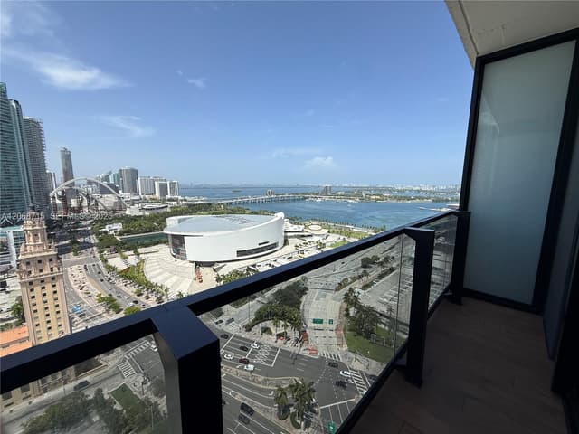 398 NE 5th St # 2203, Miami FL 33132 - Miami, FL - Photo 2