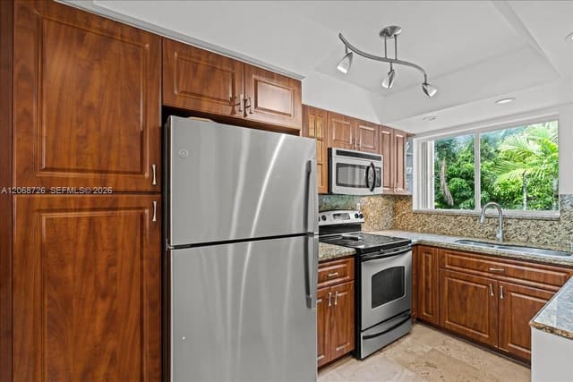 1914 SW 17th Ave # 24, Miami FL 33145 - Miami, FL - Photo 5