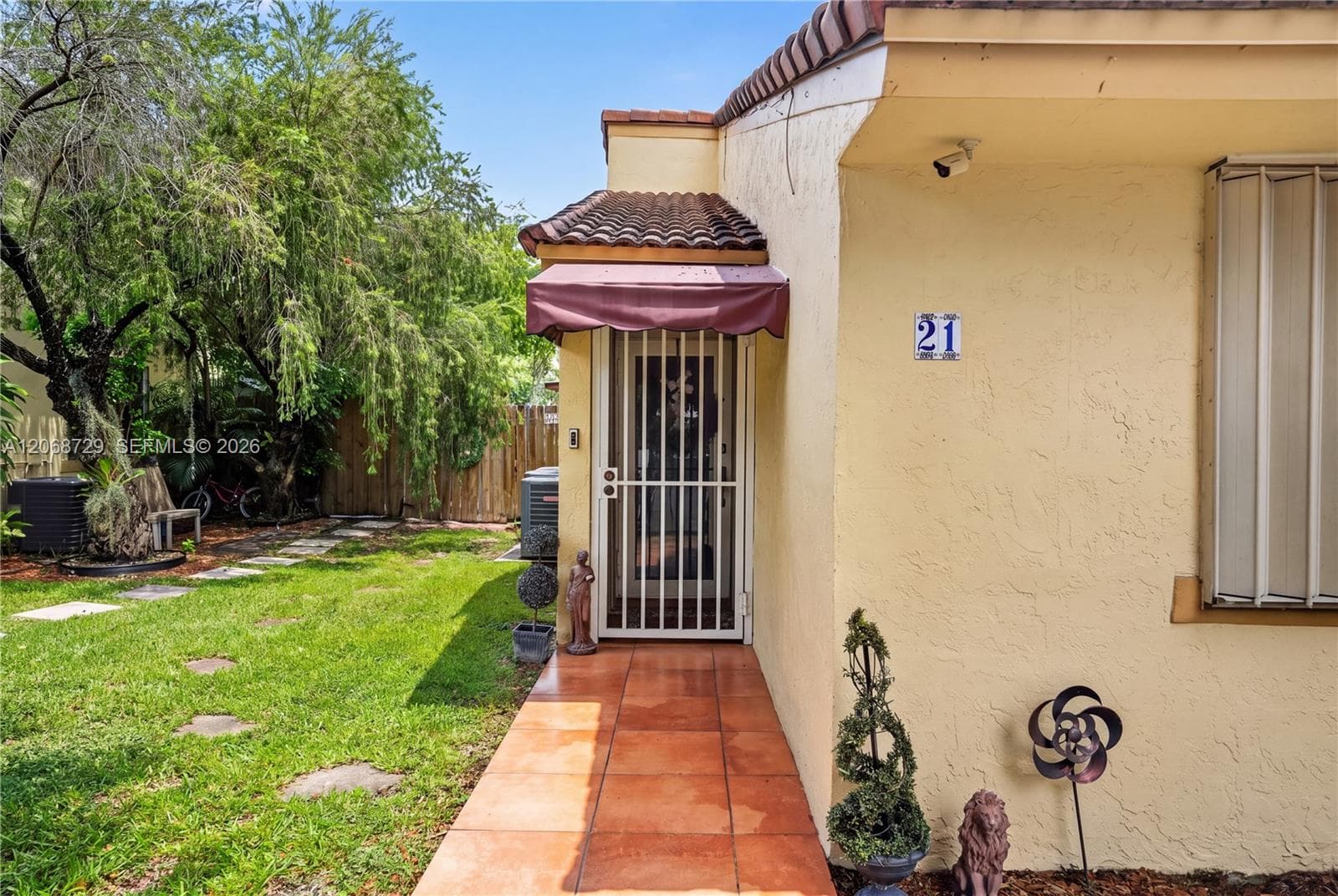 2050 SW 122nd Ave # 21, Miami FL 33175 - Miami, FL - Photo 1