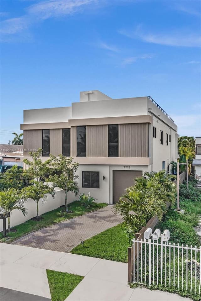 2222 SW 14th St, Miami FL 33145 - Miami, FL - Photo 2