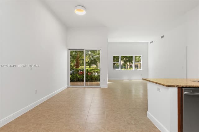 19900 E Country Club Dr # 104, Aventura FL 33180 - Aventura, FL - Photo 7