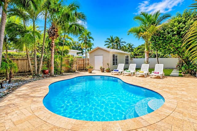 1016 Harrison Street, Hollywood FL 33019 - Hollywood, FL - Photo 2