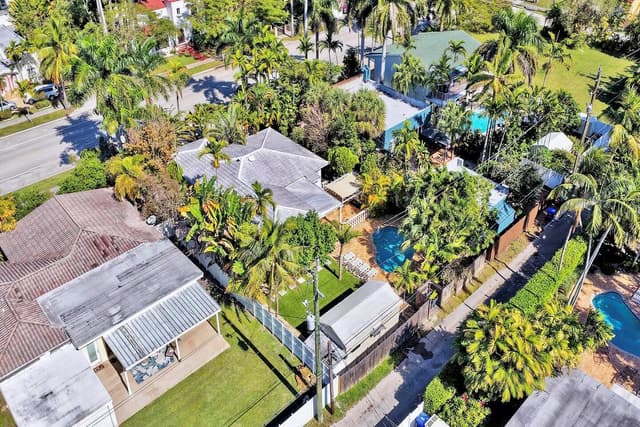 1016 Harrison Street, Hollywood FL 33019 - Hollywood, FL - Photo 3