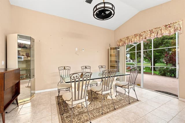 6778 COLUMBIA Avenue, Lake Worth FL 33467 - Lake Worth, FL - Photo 6