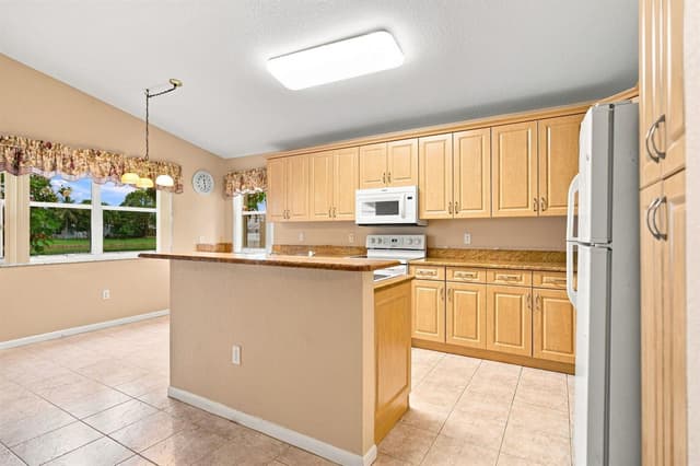 6778 COLUMBIA Avenue, Lake Worth FL 33467 - Lake Worth, FL - Photo 7