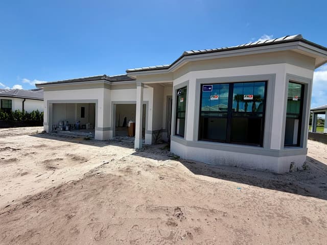 4377 Mersin Lane, Lake Worth FL 33467 - Lake Worth, FL - Photo 3