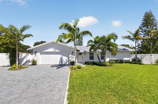 135 SE 28th Court, Boynton Beach FL 33435 - Boynton Beach, FL - Photo 2