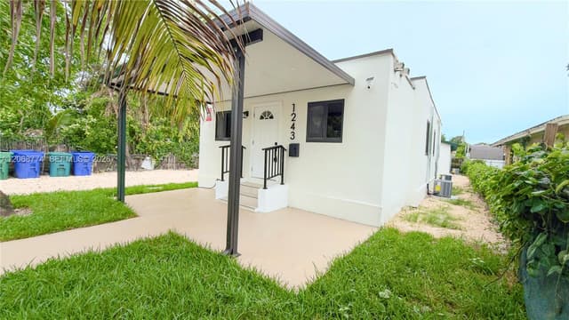1243 NW 29th Ter, Miami FL 33142 - Miami, FL - Photo 3