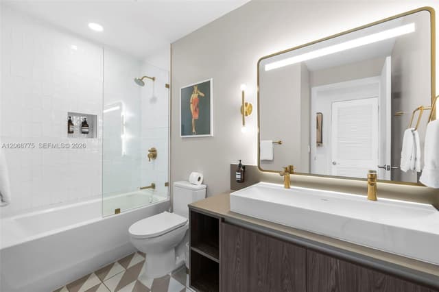 159 NE 6th St # 4910, Miami FL 33132 - Miami, FL - Photo 5
