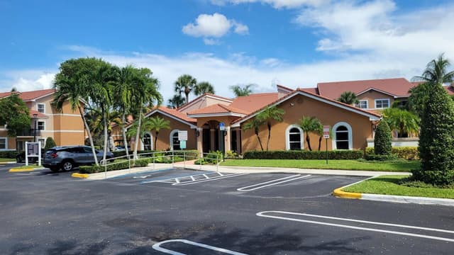 8851 WILES Road # 307, Coral Springs FL 33067 - Coral Springs, FL - Photo 3