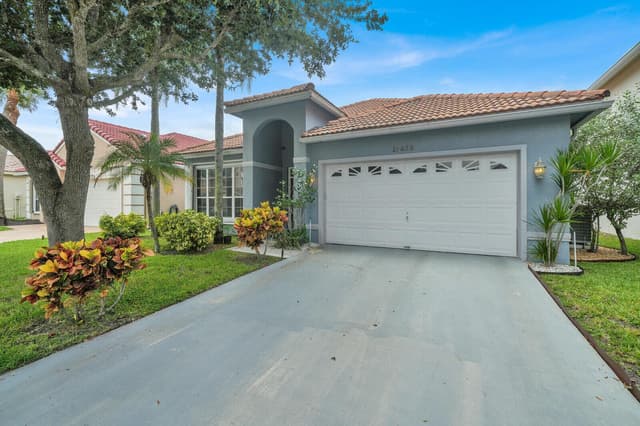 18453 OLD PRINCETON Lane, Boca Raton FL 33498 - Boca Raton, FL - Photo 2