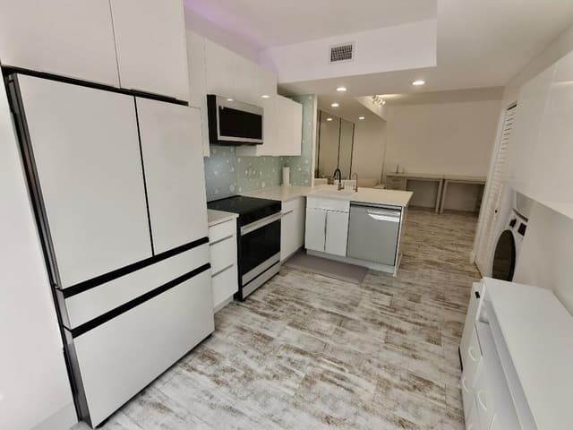 210 BELLA VISTA Court N # 10, Jupiter FL 33477 - Jupiter, FL - Photo 7