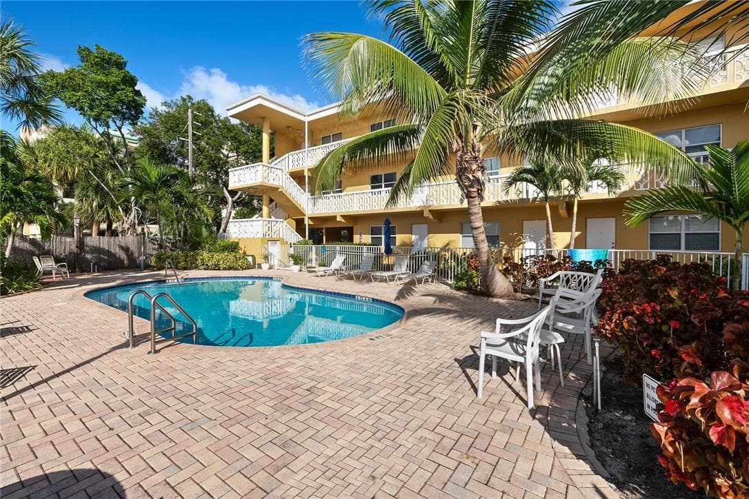 815 Middle River Drive # 205, Fort Lauderdale FL 33304 - Fort Lauderdale, FL - Photo 1