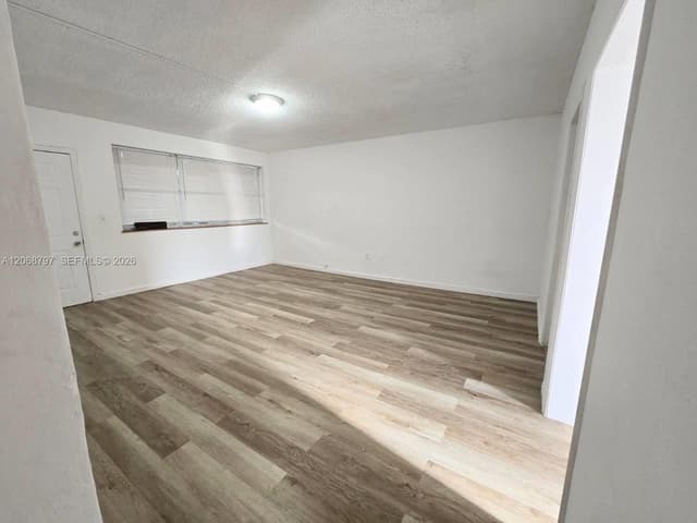 1255 Marseille # 21, Miami Beach FL 33141 - Miami Beach, FL - Photo 7
