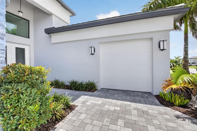 11348 Cherry Canyon Court, Boynton Beach FL 33473 - Boynton Beach, FL - Photo 3