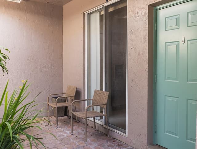 2491 Aragon Boulevard # 2, Sunrise FL 33322 - Sunrise, FL - Photo 2