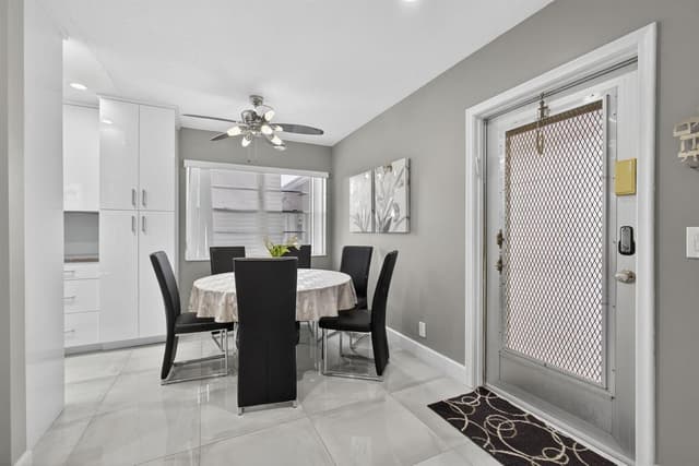 160 EASTHAMPTON G, West Palm Beach FL 33417 - West Palm Beach, FL - Photo 6