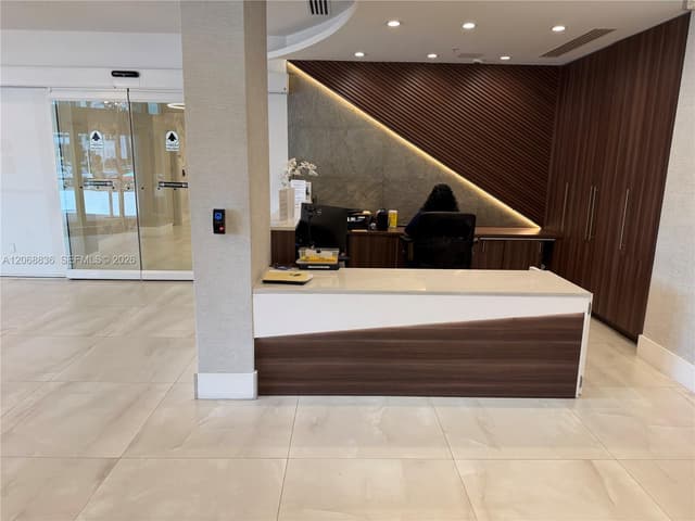 3001 S Ocean Dr # 421, Hollywood FL 33019 - Hollywood, FL - Photo 4