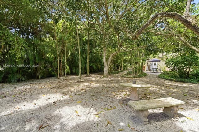 1140 Asturia Ave, Coral Gables FL 33134 - Coral Gables, FL - Photo 4