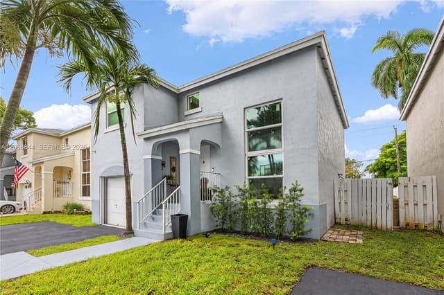 7216 SW 44th Ct, Davie FL 33314 - Davie, FL - Photo 2