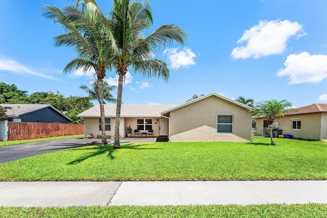 9393 Gettysburg Road, Boca Raton FL 33434 - Boca Raton, FL - Photo 2