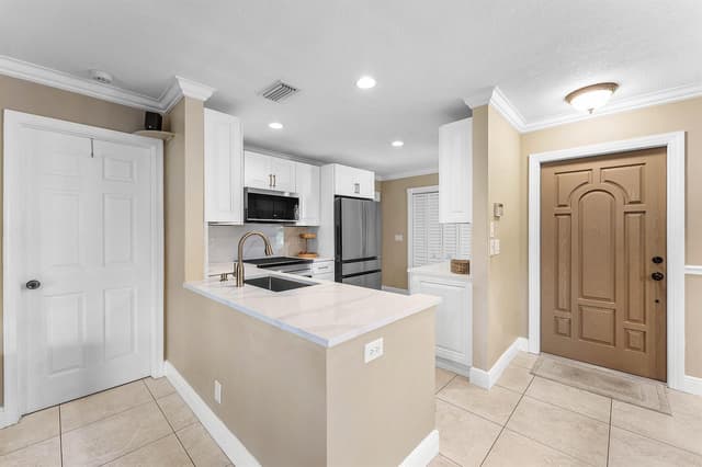 9393 Gettysburg Road, Boca Raton FL 33434 - Boca Raton, FL - Photo 6