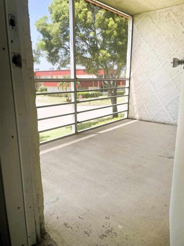 12011 Poinciana Boulevard S # 202, Royal Palm Beach FL 33411 - Royal Palm Beach, FL - Photo 3