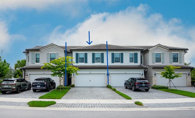 4486 Appleton Circle W, Oakland Park FL 33309 - Oakland Park, FL - Photo 2