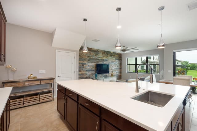4486 Appleton Circle W, Oakland Park FL 33309 - Oakland Park, FL - Photo 5
