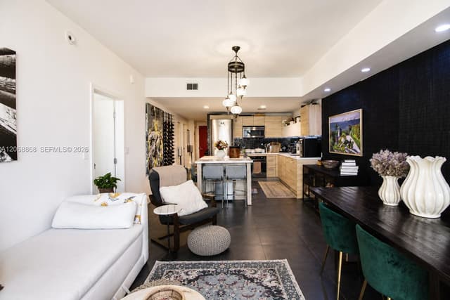 16385 Biscayne Blvd # 1920, North Miami Beach FL 33160 - North Miami Beach, FL - Photo 7