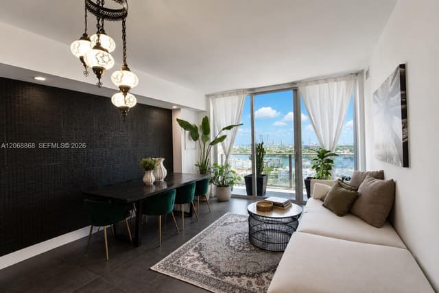 16385 Biscayne Blvd # 1920, North Miami Beach FL 33160 - North Miami Beach, FL - Photo 5