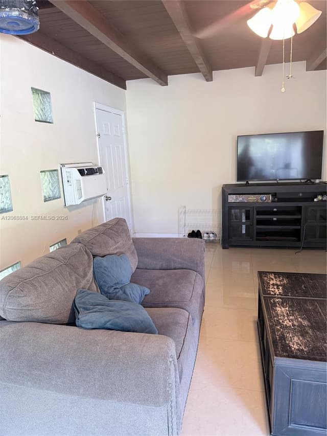 1435 NE 139th St, North Miami FL 33161 - North Miami, FL - Photo 3