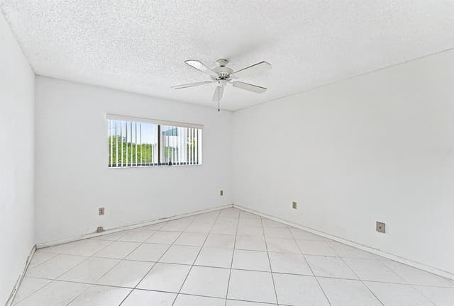 15355 LAKES OF DELRAY Boulevard # 314, Delray Beach FL 33484 - Delray Beach, FL - Photo 5