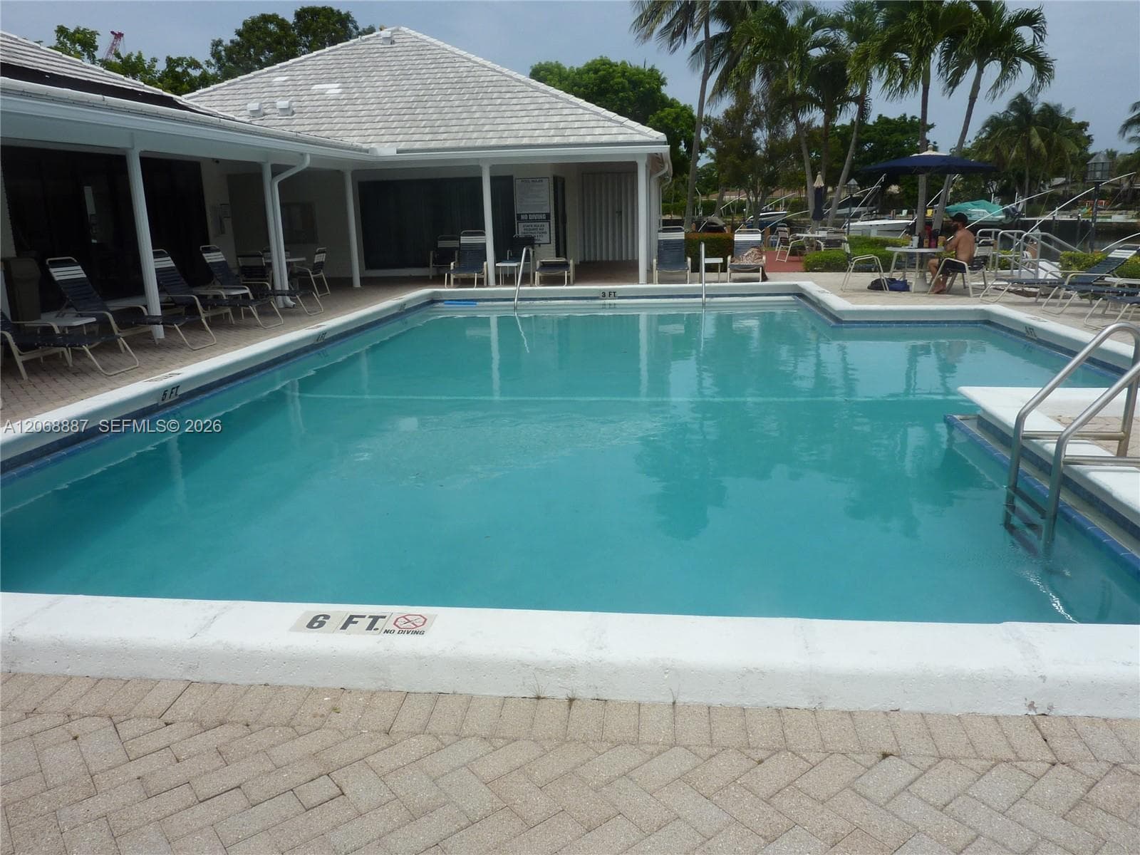 180 Cypress Club Dr # 811, Pompano Beach FL 33060 - Pompano Beach, FL - Photo 1