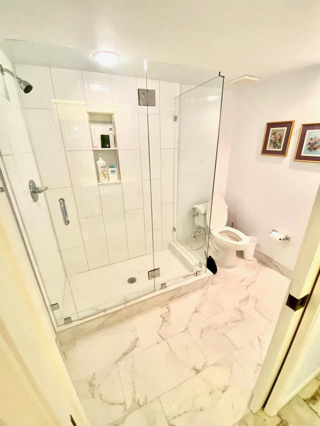 4735 Lucerne Lakes Boulevard E # 410, Lake Worth FL 33467 - Lake Worth, FL - Photo 2