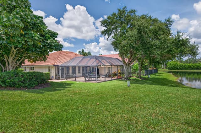 709 Crystal Court, Weston FL 33326 - Weston, FL - Photo 3