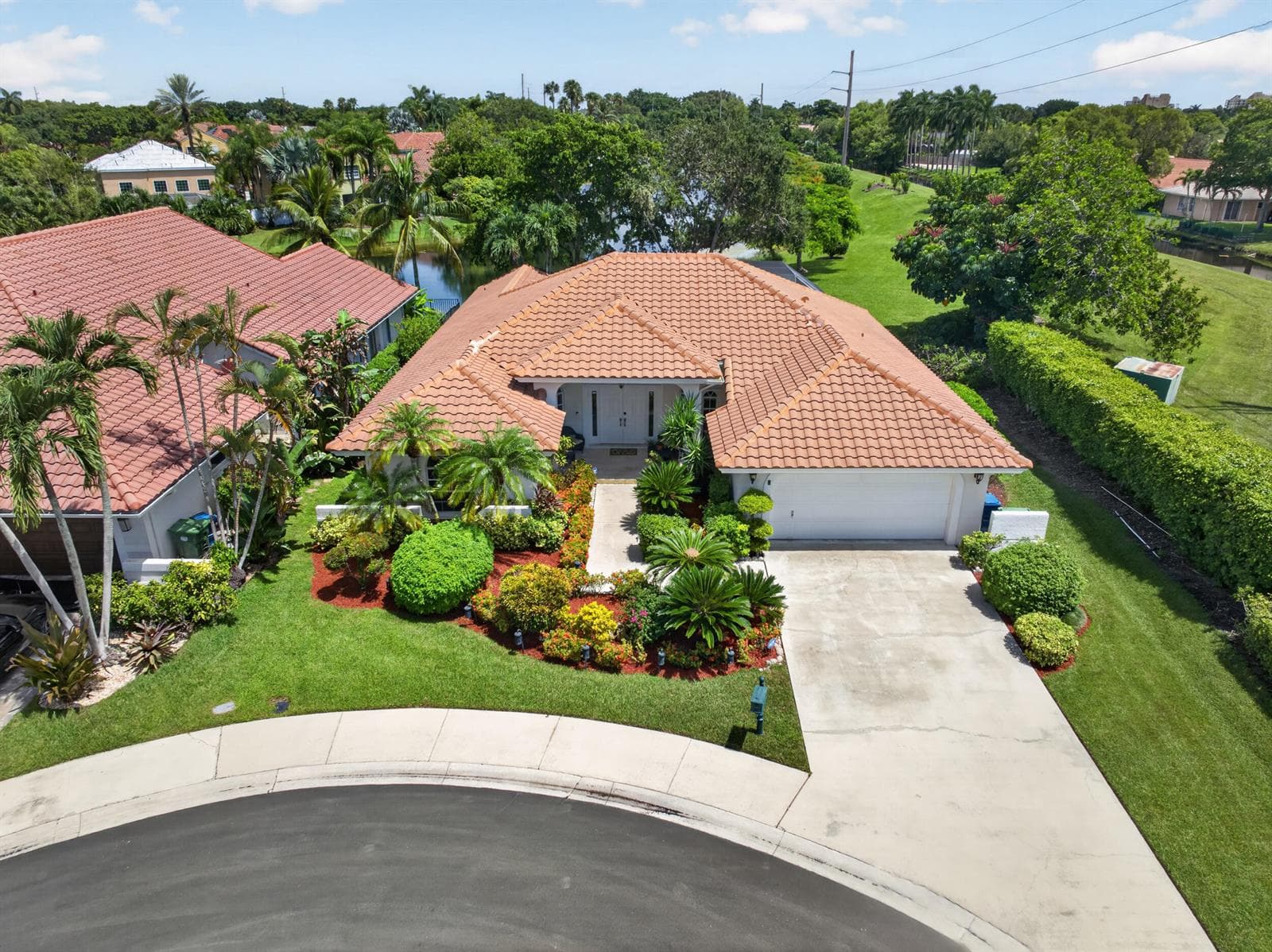 709 Crystal Court, Weston FL 33326 - Weston, FL - Photo 1
