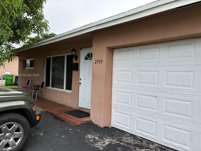 2745 NW 69th Ave, Sunrise FL 33313 - Sunrise, FL - Photo 2