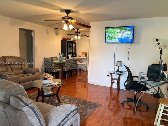 2745 NW 69th Ave, Sunrise FL 33313 - Sunrise, FL - Photo 7