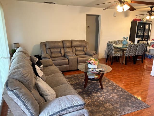 2745 NW 69th Ave, Sunrise FL 33313 - Sunrise, FL - Photo 5
