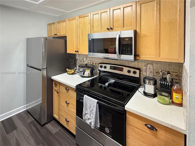 10056 Twin Lakes Dr # D, Coral Springs FL 33071 - Coral Springs, FL - Photo 6