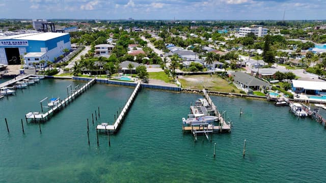 265 E 23RD Street, Riviera Beach FL 33404 - Riviera Beach, FL - Photo 6