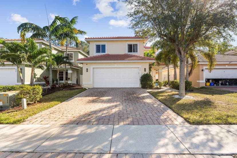 6384 Adriatic Way, West Palm Beach FL 33413