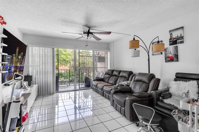 8895 Fontainebleau Blvd # 207, Miami FL 33172 - Miami, FL - Photo 4
