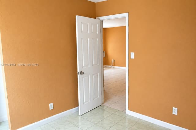 119 NW 3rd St, Hallandale Beach FL 33009 - Hallandale Beach, FL - Photo 4