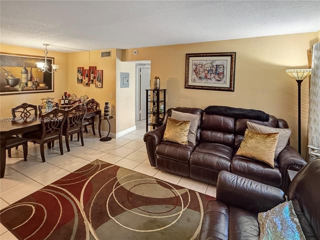 10168 Twin Lakes Dr # A, Coral Springs FL 33071 - Coral Springs, FL - Photo 3