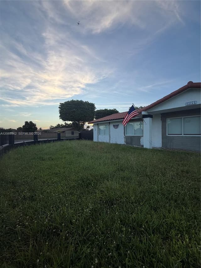 15171 SW 70th St, Miami FL 33193 - Miami, FL - Photo 5