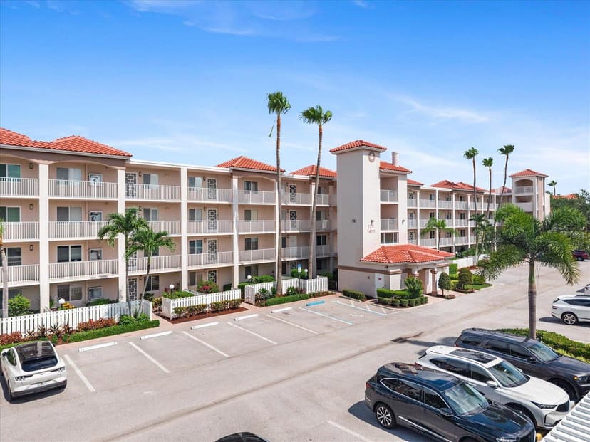 14111 Royal Vista Drive # 405, Delray Beach FL 33484