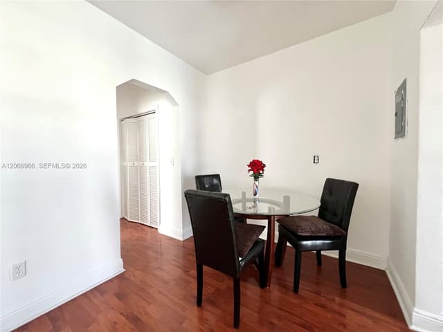 450 77th St # 6, Miami Beach FL 33141 - Miami Beach, FL - Photo 5